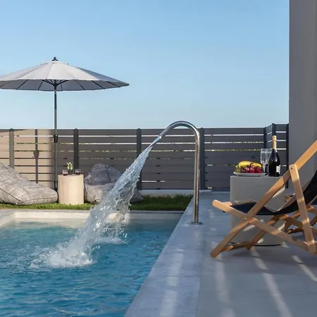 Ks Luxury Heated Pools Villa *